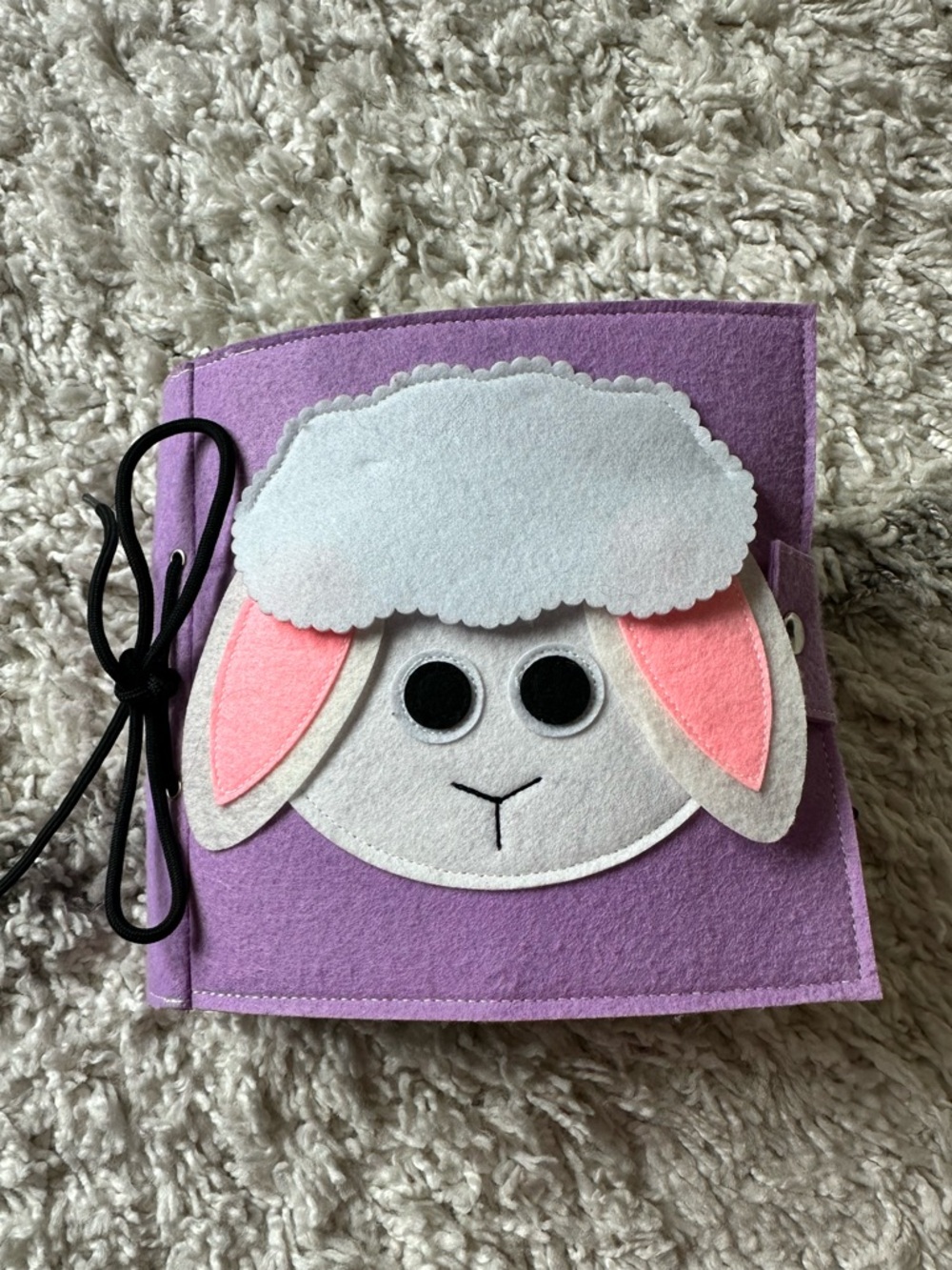 Wondertivity Little Lamb Nursery Rhyme Busy Book for toddlers
